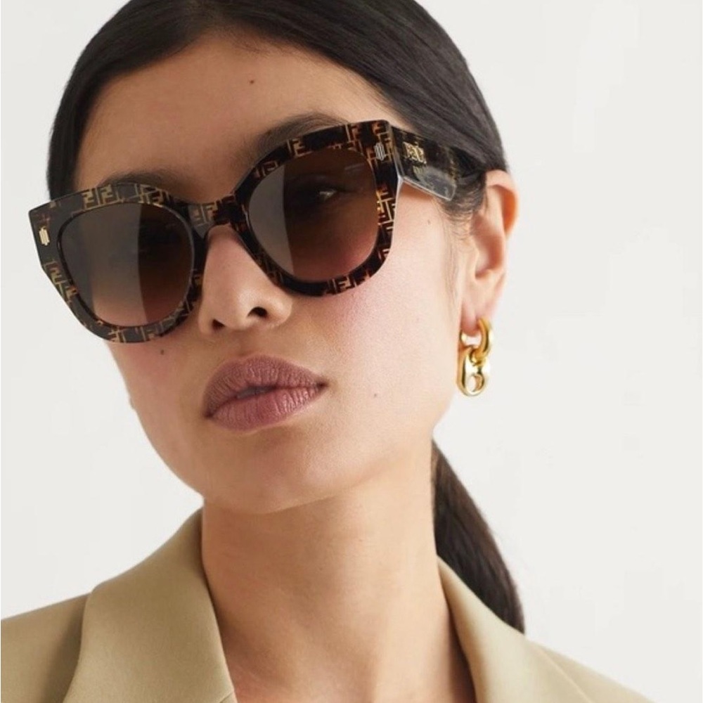 Authentic Fendi monogram brown gradient sunglasses